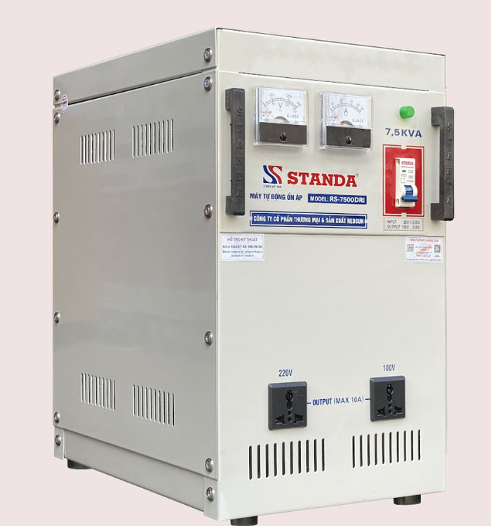 ảnh máy tự động ổn áp Standa 7.5KVA dây đồng dải 50V-250V mặt nghiêng của máy ảnh máy tự động ổn áp Standa 7.5KVA dây đồng dải 50V-250V mặt nghiêng của máy