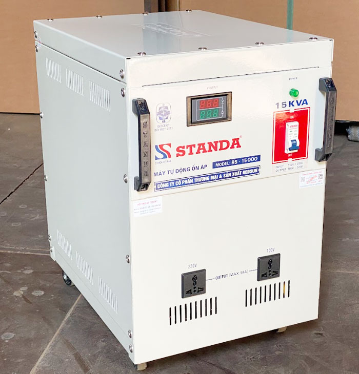 hình ảnh máy ổn áp Standa 15KVA dải 150V - 250V mặt nghiêng của máy chính hãng 