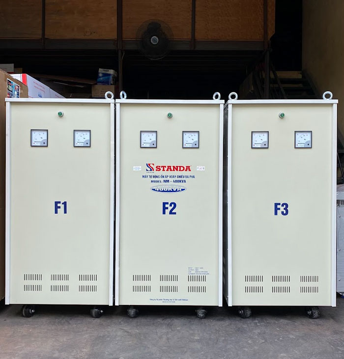 ổn áp Standa 400KVA 3 pha dải 260V-430V