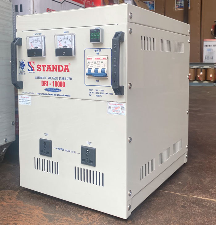 ổn áp Standa 10KVA mặt nghiêng của máy dây đồng DCN