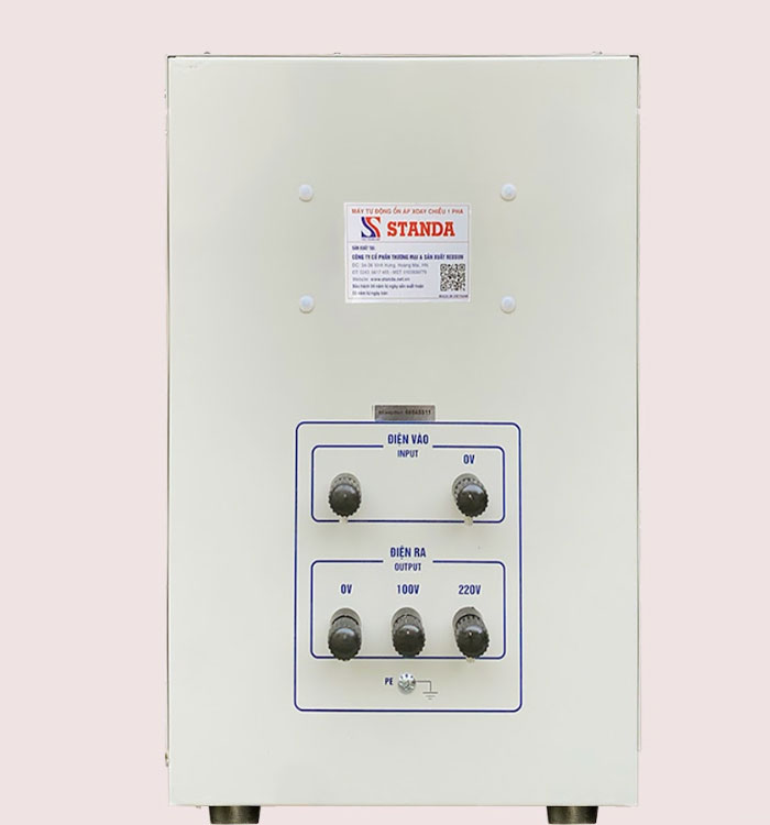 máy ổn áp Standa 10KVA mặt sau của máy đồng hồ điện tử giá rẻ