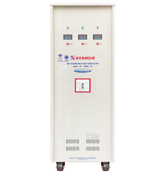 ổn áp standa 75KVA dải 260V -430V mặt trước của máy