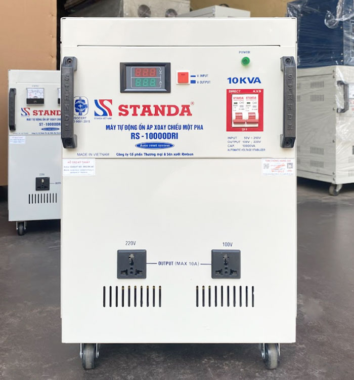 ổn áp Standa 10KVA dải 50V -250V dây đồng mặt trước của máy