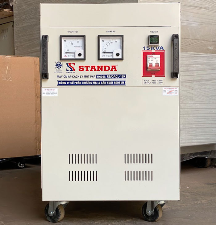 ổn áp cách ly Standa 15KVA dải 150V -250V đồng hồ điện tử