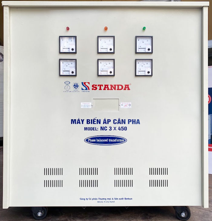 Máy biến áp cân pha 3x450 Standa dây đồng mặt trước máy