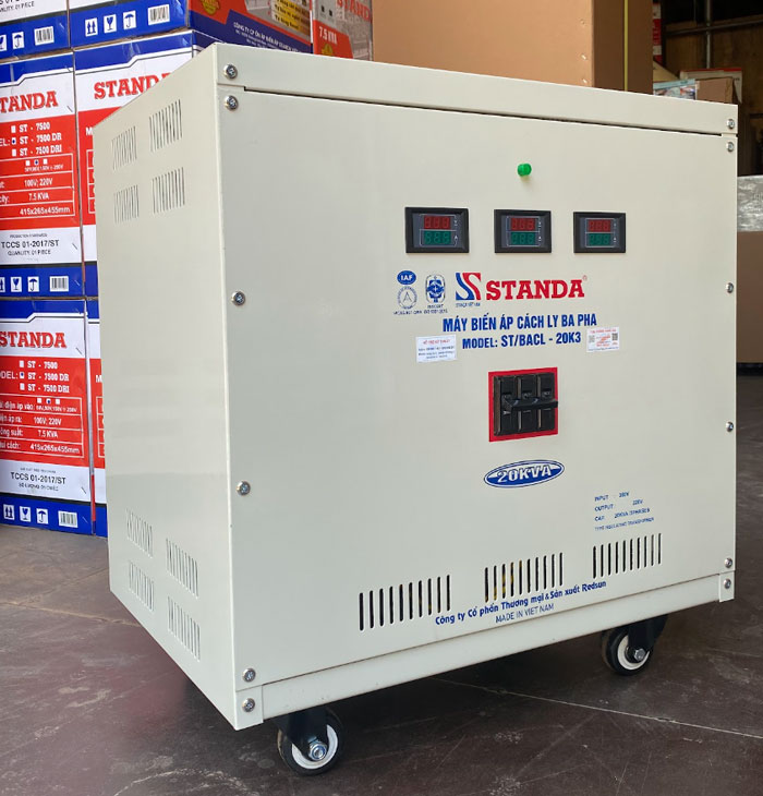 bien ap cach ly Standa 20KVA dải 380V -220V 3 pha 