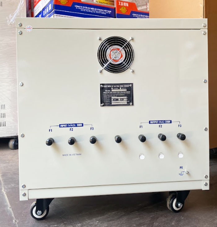 máy biến áp cách ly Standa 20KVA điện áp 380V -220V 3 pha 