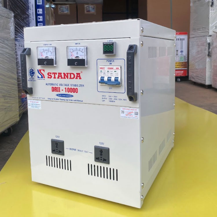 ổn áp đa chức năng Standa 10KVA dây đồng siêu bền bỉ mặt nghiêng của máy