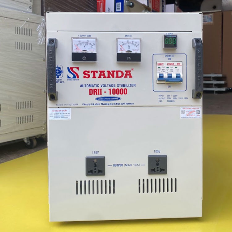 ổn áp standa đa chức năng 10KVA dây đồng siêu bền bỉ đẹp mặt trước máy ổn áp standa đa chức năng 10KVA dây đồng siêu bền bỉ đẹp mặt trước máy